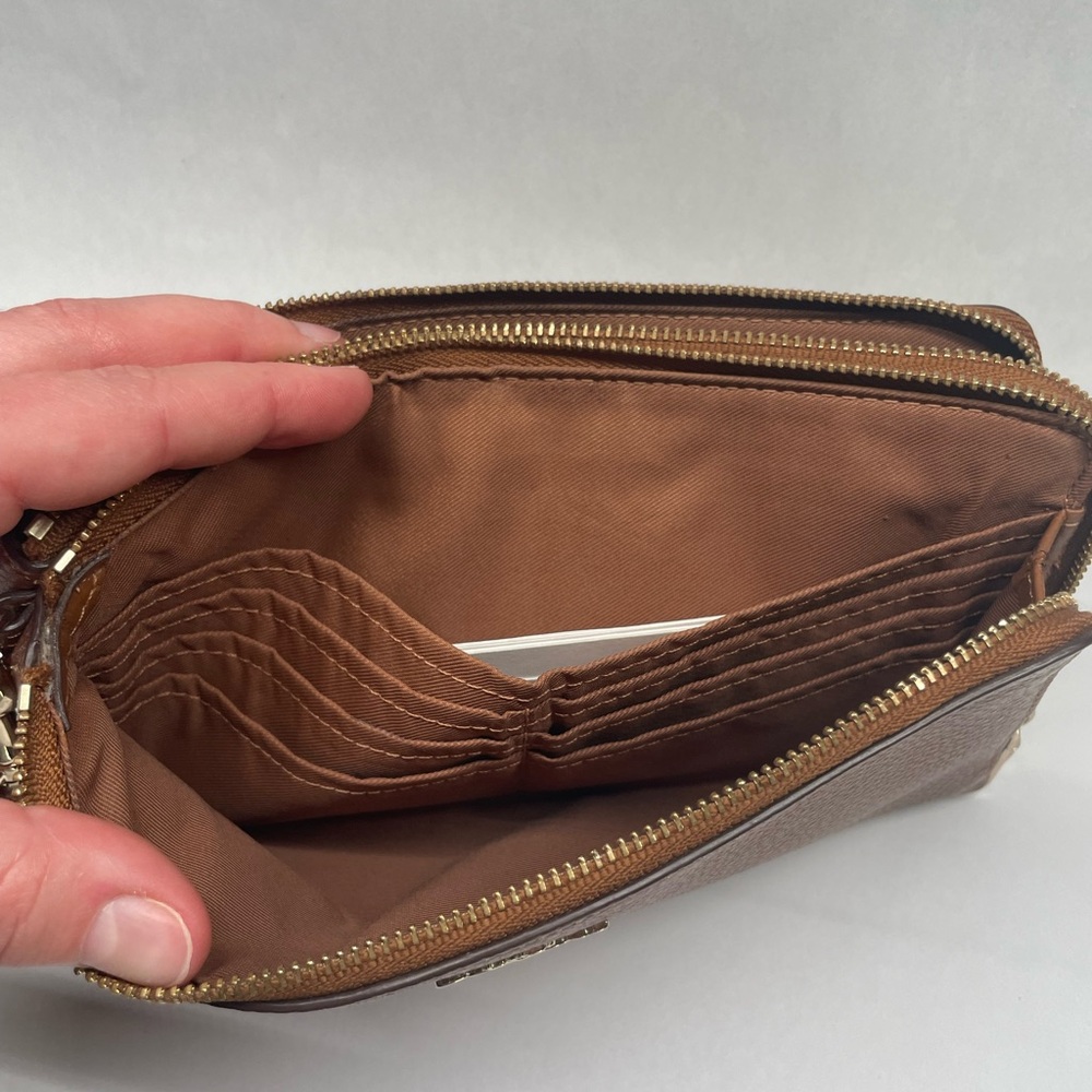 Coach Double Zip Wallet Wristlet – Chestnut Brown Pebbled Leather w/ Tags - Picture 5 of 15
